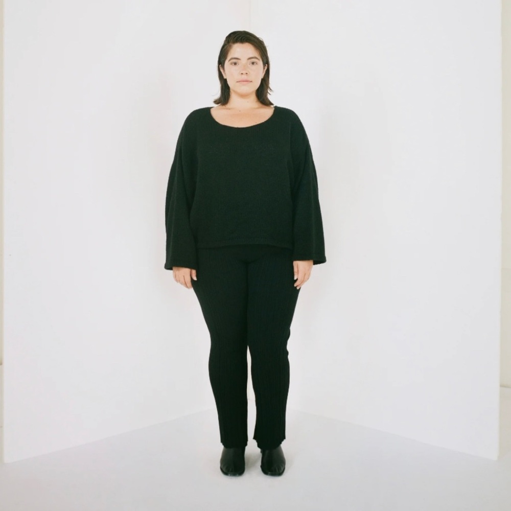 James Street Co Iris Pullover Black Size M